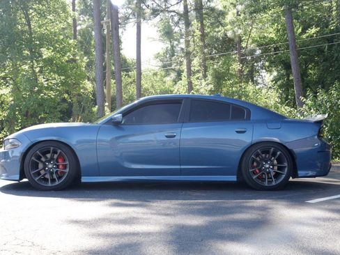 Used 2021 Dodge Charger Scat Pack w/ Plus Group image 2
