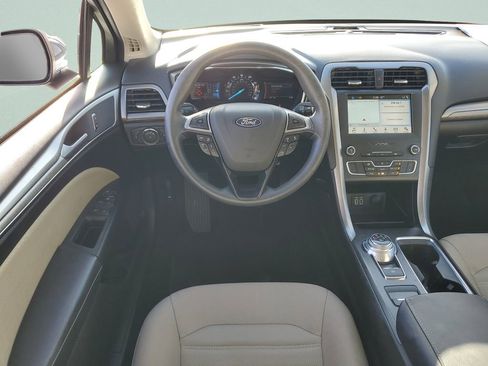 Used 2019 Ford Fusion S FWD image 12