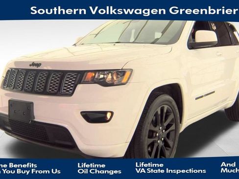 Used 2020 Jeep Grand Cherokee Altitude AWD/4WD image 1