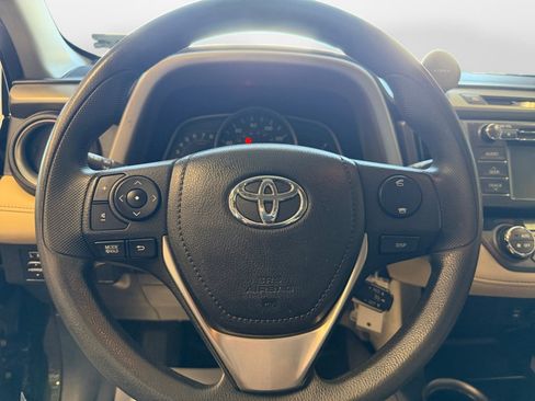 Used 2013 Toyota RAV4 XLE AWD/4WD image 13