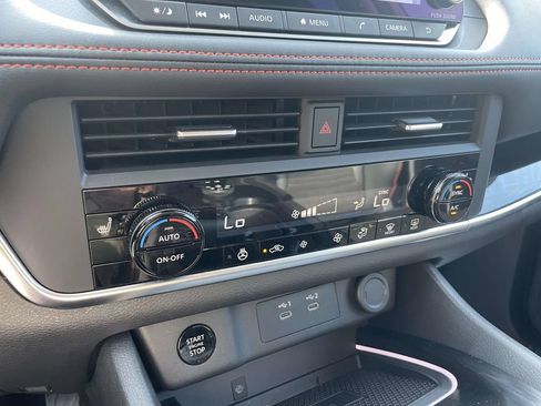 Used 2025 Nissan Rogue SV w/ Rock Creek Premium Package AWD/4WD image 25