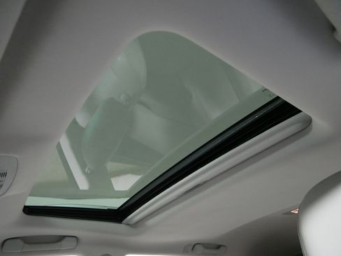 Used 2011 Lexus RX 350 AWD w/ Premium Pkg image 31