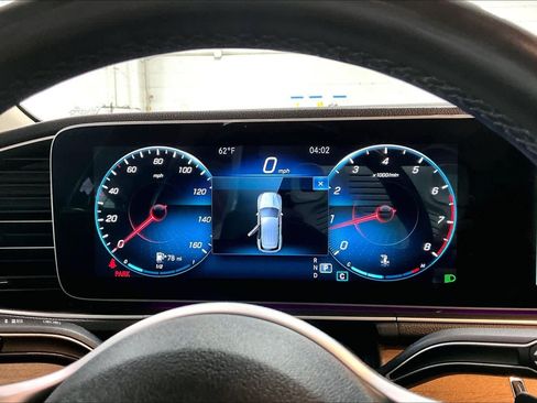 Used 2021 Mercedes-Benz GLE 350 4MATIC image 26