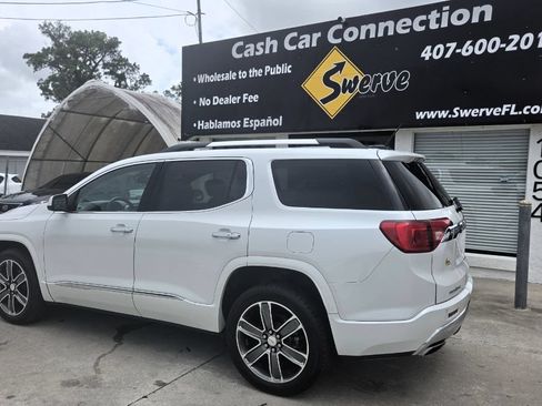 Used 2017 GMC Acadia Denali w/ Technology Package AWD/4WD image 8