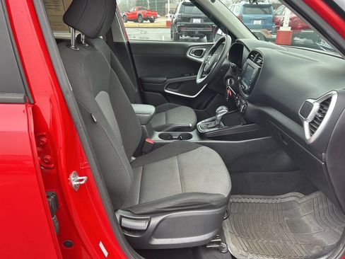 Used 2020 Kia Soul LX image 18