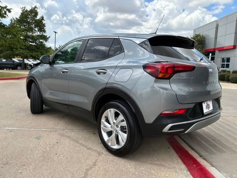 Used 2025 Buick Encore GX Preferred FWD image 8