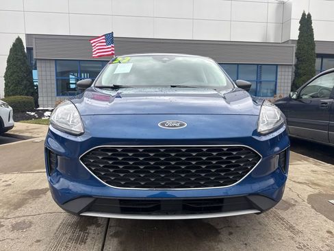 Certified 2022 Ford Escape SE w/ Convenience Package image 7