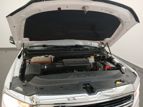 Used 2019 RAM 1500 Big Horn AWD/4WD image 22