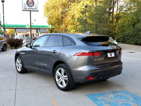 Used 2018 Jaguar F-PACE R-Sport AWD/4WD image 5