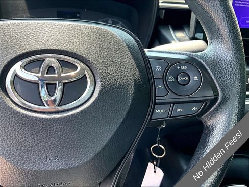 Used 2024 Toyota Corolla LE FWD image 13