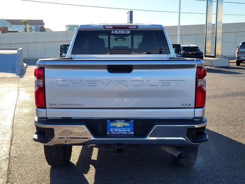 Used 2023 Chevrolet Silverado 2500 LTZ w/ LTZ Convenience Package image 4