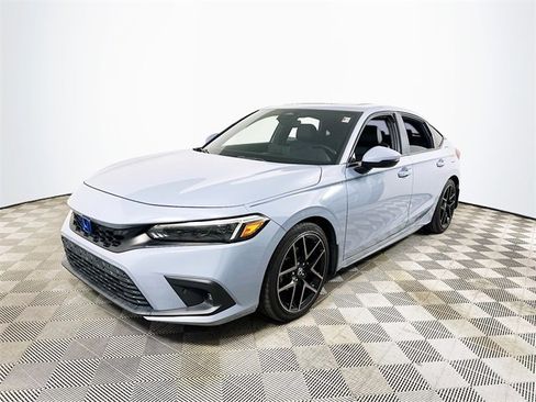 Used 2022 Honda Civic Sport Touring image 7