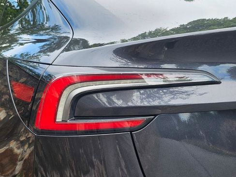 Used 2024 Tesla Model 3 Long Range RWD image 29