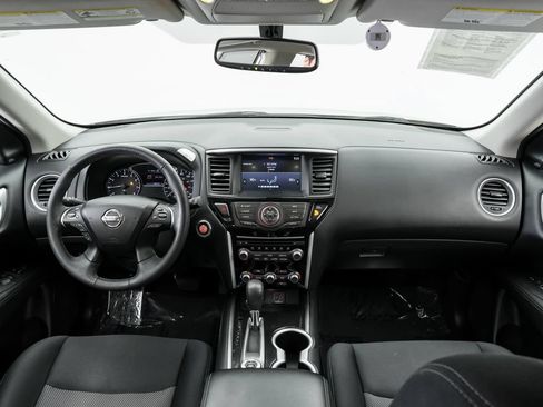 Used 2019 Nissan Pathfinder SV AWD/4WD image 20
