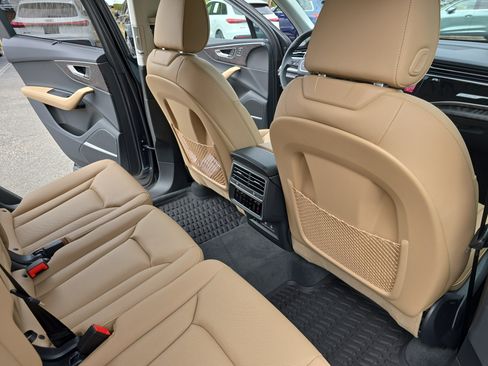 New 2026 Audi Q7 Premium Plus AWD/4WD image 11