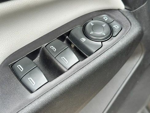 Used 2020 Chevrolet Equinox LS w/ LS Convenience Package FWD image 15