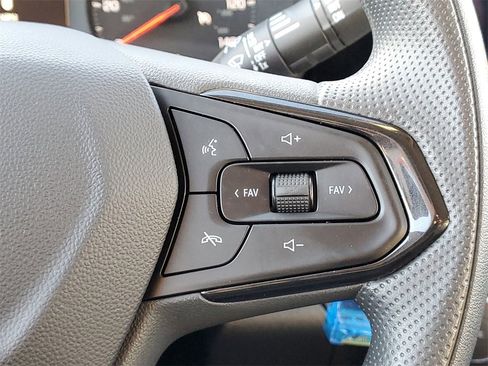 Used 2024 Chevrolet Trax LS w/ LS Convenience Package image 19