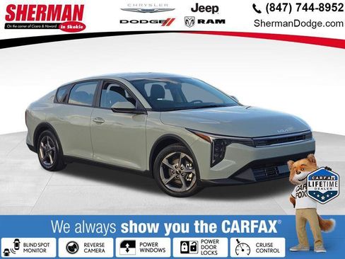 Used 2025 Kia K4 FWD image 1