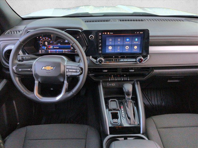 Used 2024 Chevrolet Colorado LT RWD image 24