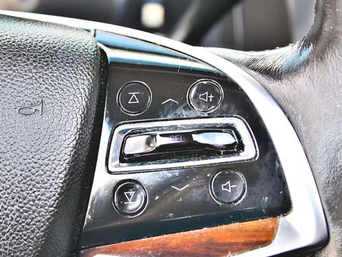 Used 2015 Cadillac Escalade ESV Premium image 12