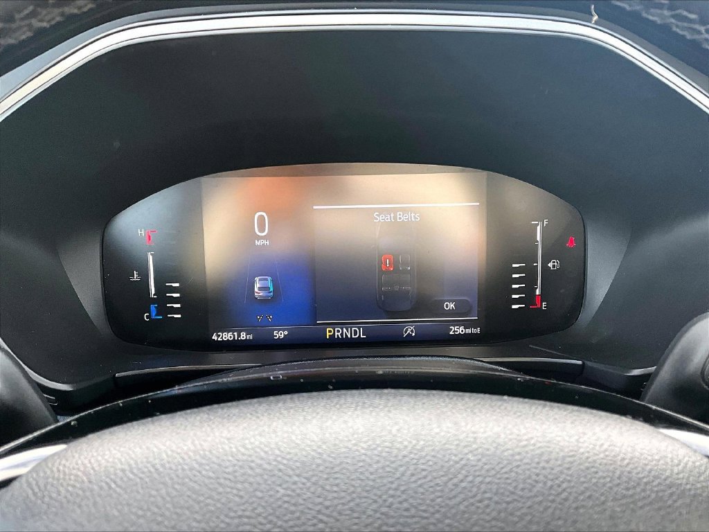 Used 2024 Ford Escape Active w/ Cold Weather Package FWD image 16