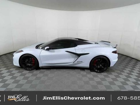 Used 2024 Chevrolet Corvette Z06 w/ Battery Protection Package image 6