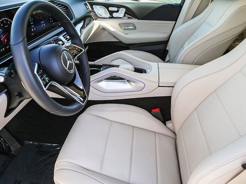 Used 2024 Mercedes-Benz GLE 350 4MATIC image 19