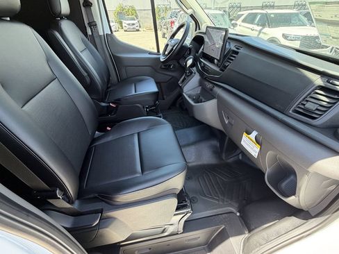 New 2026 Ford Transit 250 148 Medium Roof w/ Load Area Protection Package RWD image 13