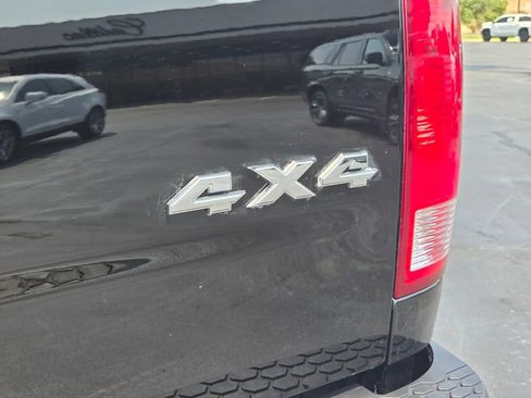 Used 2024 RAM 1500 Classic SLT AWD/4WD image 16