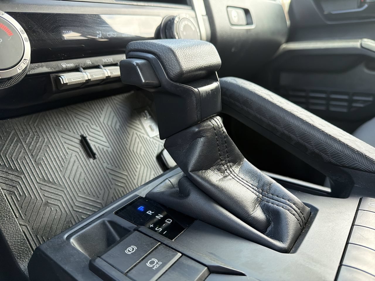 Used 2024 Toyota Tacoma SR5 RWD image 22