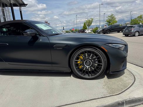 New 2025 Mercedes-Benz SL 63 AMG 4MATIC image 11