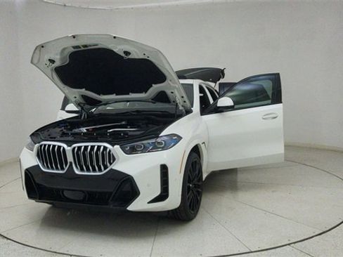 Used 2026 BMW X6 xDrive40i image 73