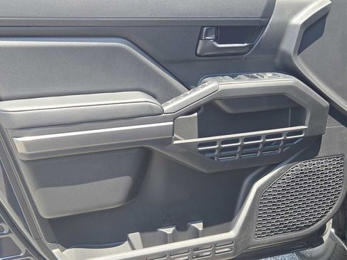 New 2025 Toyota Tacoma SR5 image 10