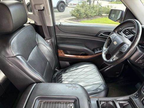 Used 2017 Chevrolet Tahoe Premier RWD image 11