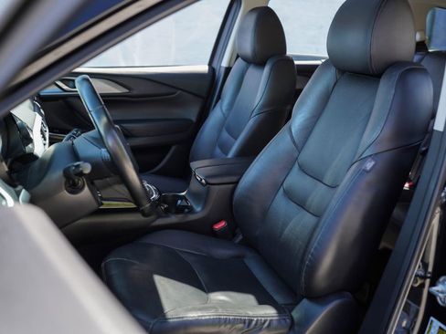 Used 2019 MAZDA CX-9 Touring w/ Touring Premium Package image 23