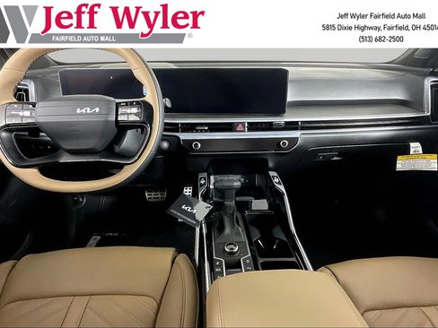 New 2026 Kia Sorento SX Prestige w/ Olive Brown Leather Package AWD/4WD image 10