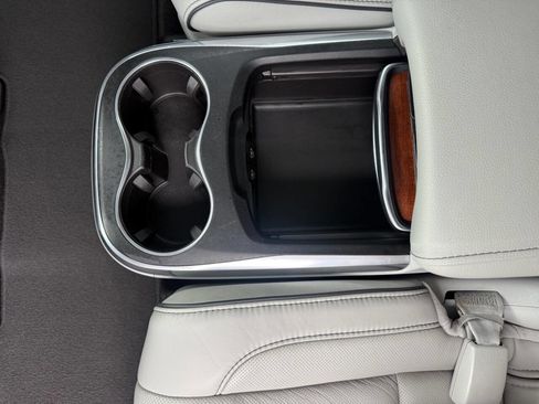 Used 2017 Acura MDX SH-AWD w/ Advance Package image 22