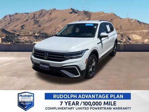 Used 2023 Volkswagen Tiguan SE FWD image 1
