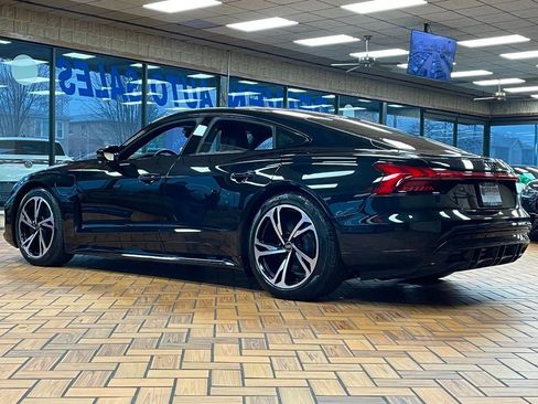 Used 2024 Audi e-tron GT Prestige w/ Prestige Package image 7