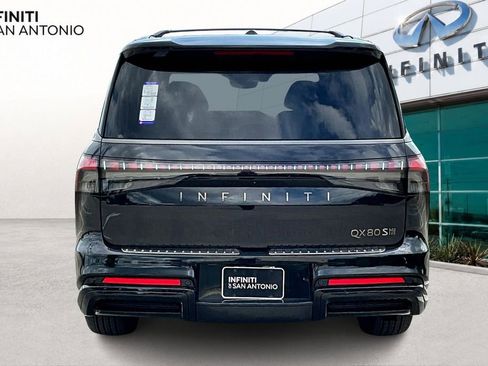 New 2026 INFINITI QX80 4WD w/ Sport Exterior Package image 4