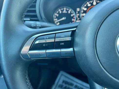 Used 2019 MAZDA MAZDA3 Sedan w/ Preferred Package image 23