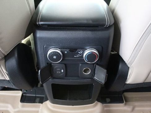 Used 2021 Ford Explorer XLT w/ Equipment Group 202A RWD image 21