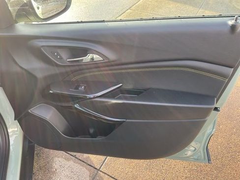 New 2026 Chevrolet Trax ACTIV w/ Driver Confidence Package image 26