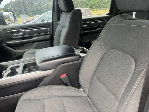 Used 2019 RAM 1500 Big Horn RWD image 9