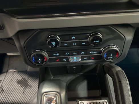 Used 2022 Ford Bronco Big Bend image 23