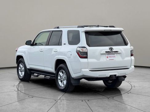 Used 2020 Toyota 4Runner SR5 Premium w/ Moonroof Package image 4