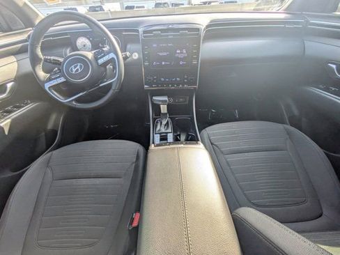 Used 2022 Hyundai Santa Cruz SEL Premium image 12