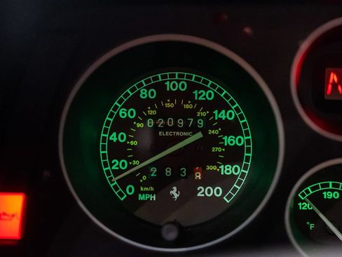 Used 1998 Ferrari F355 Berlinetta RWD image 34