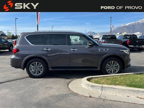 Used 2024 INFINITI QX80 Luxe AWD/4WD image 5