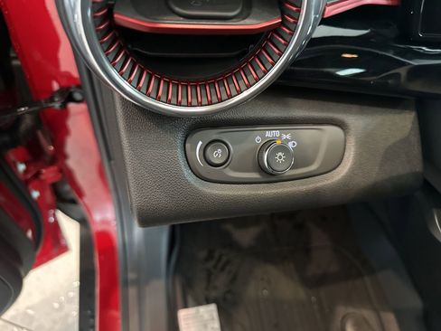 New 2026 Chevrolet Trax RS image 18